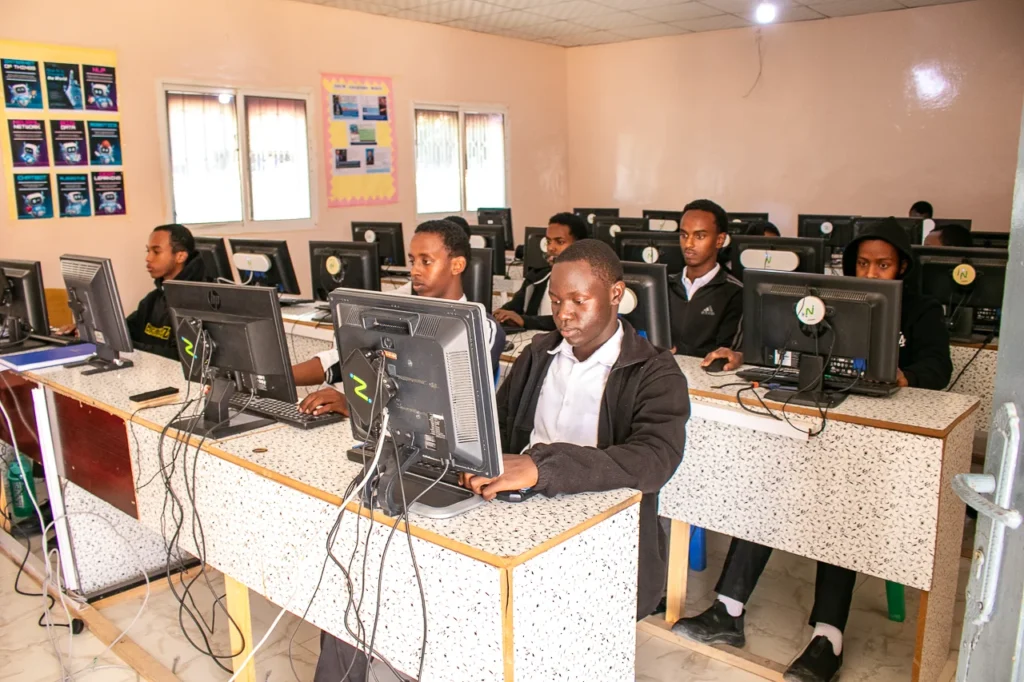 Boys Sec ICT lab - ELM Schools